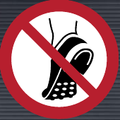 P035 Do Not Wear Metal-Studded Footwear