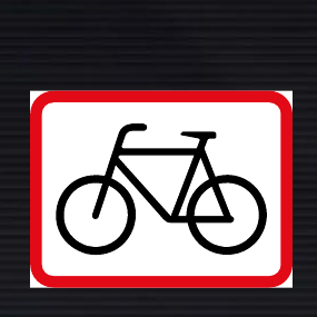 R561 Applies to Bicycles Sign