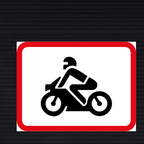 R562 Applies to Motorcycles Sign
