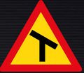 TW105 Skew T-Junction Sign – Temporary