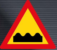 TW331 Uneven Roadway Sign – Temporary